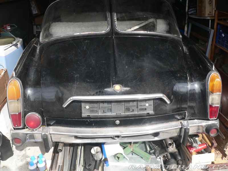 Tatra 603