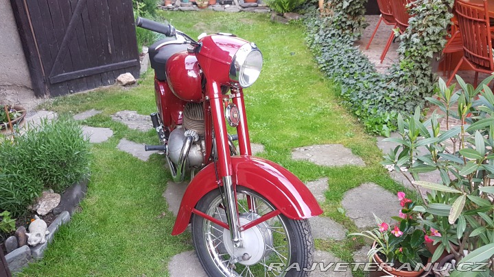 Jawa 250 kývačka 1957