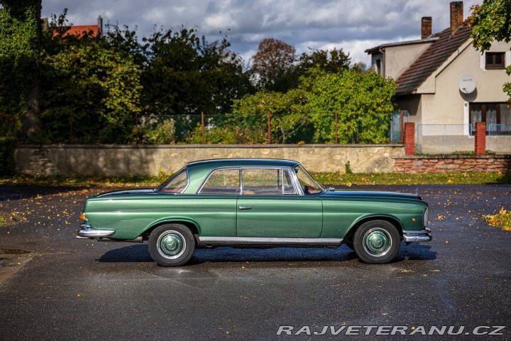 Mercedes-Benz 250 Benz w111 250 SE 1967