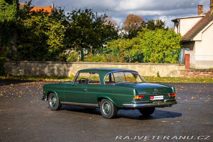 Mercedes-Benz 250 Benz w111 250 SE 1967