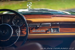 Mercedes-Benz 250 Benz w111 250 SE 1967
