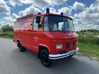 Mercedes-Benz  508D