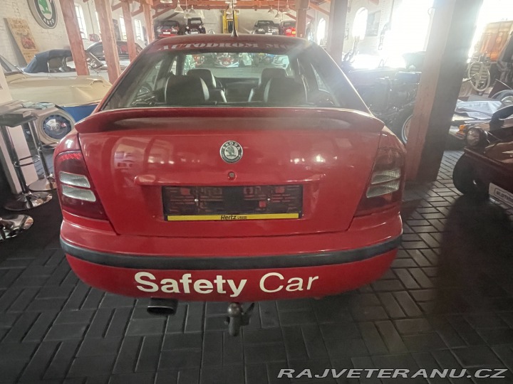 Škoda Octavia VRS 2002