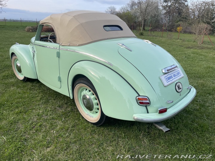 Škoda 1102 Tudor Roadster 1952