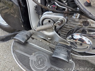 Harley-Davidson W WL45 FLATHEAD 1942
