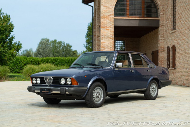 Alfa Romeo Ostatní modely 6 2.5 MOTORE BUSSO