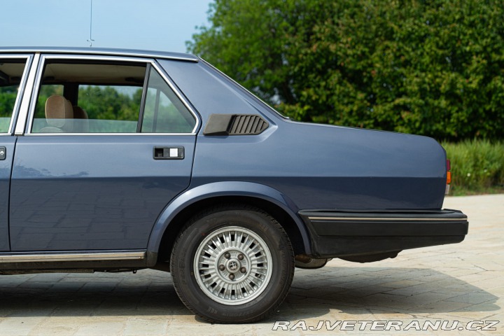 Alfa Romeo Ostatní modely 6 2.5 MOTORE BUSSO 1979