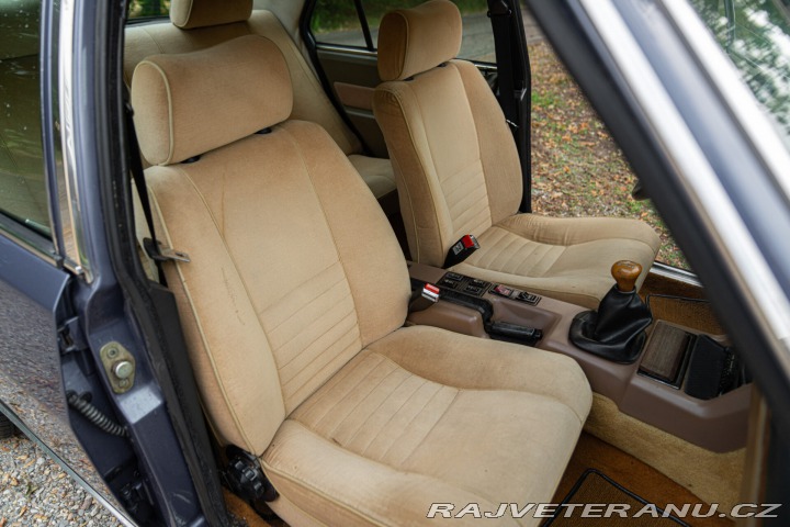 Alfa Romeo Ostatní modely 6 2.5 MOTORE BUSSO 1979