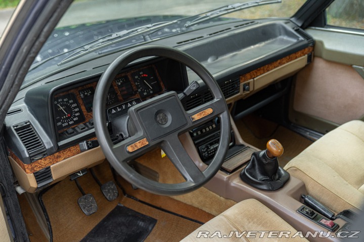 Alfa Romeo Ostatní modely 6 2.5 MOTORE BUSSO 1979