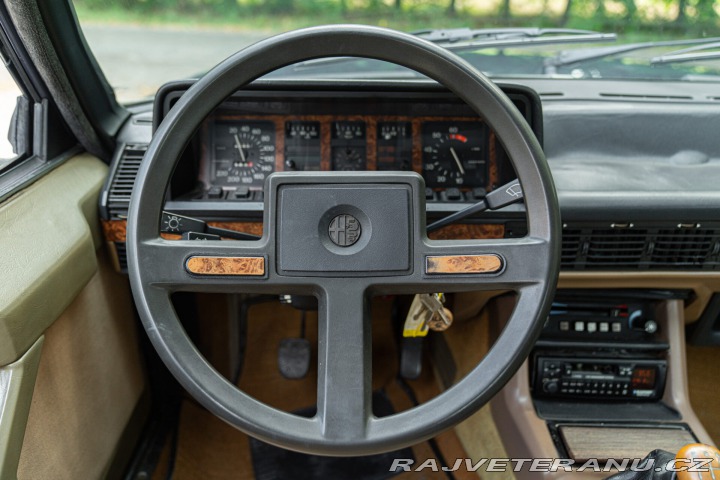 Alfa Romeo Ostatní modely 6 2.5 MOTORE BUSSO 1979