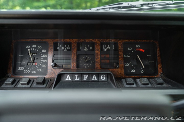 Alfa Romeo Ostatní modely 6 2.5 MOTORE BUSSO 1979