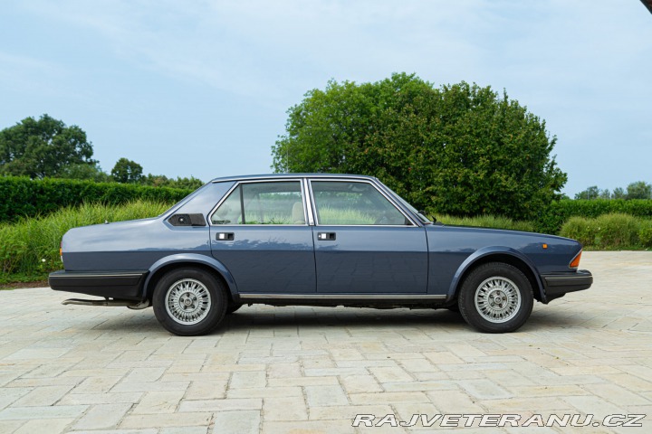 Alfa Romeo Ostatní modely ALFA 6 2.5 1979