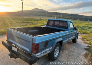 Jeep Comanche Cheroke 1991