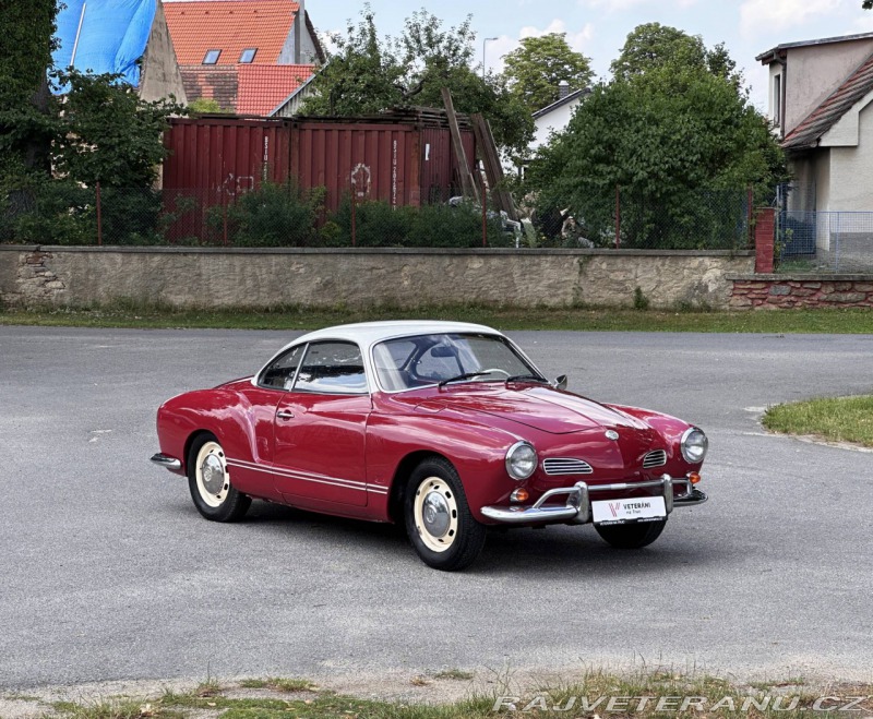 Volkswagen Karmann Ghia 
