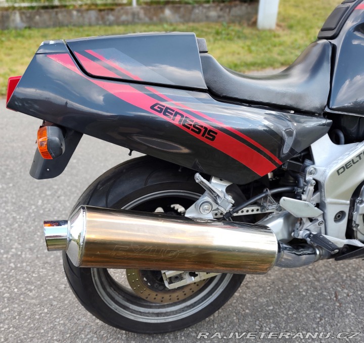 Yamaha Ostatní modely FZR 1000 EXUP 3LE 1990