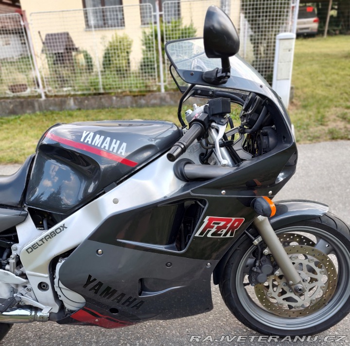 Yamaha Ostatní modely FZR 1000 EXUP 3LE 1990