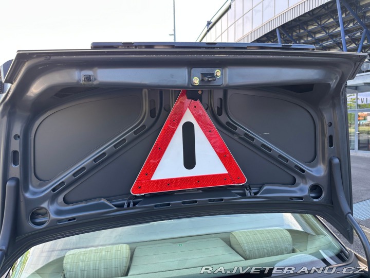 Mercedes-Benz 230 124 230E 97kw 1986