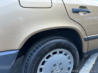 Mercedes-Benz 230 124 230E 97kw 1986