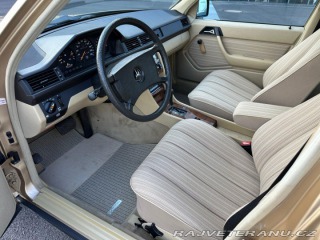 Mercedes-Benz 230 124 230E 97kw 1986