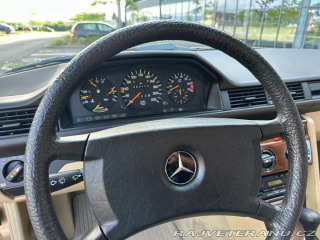 Mercedes-Benz 230 124 230E 97kw 1986