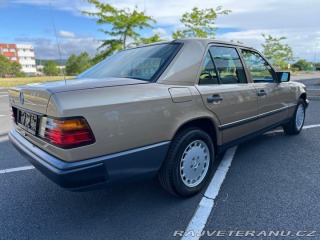 Mercedes-Benz 230 124 230E 97kw 1986