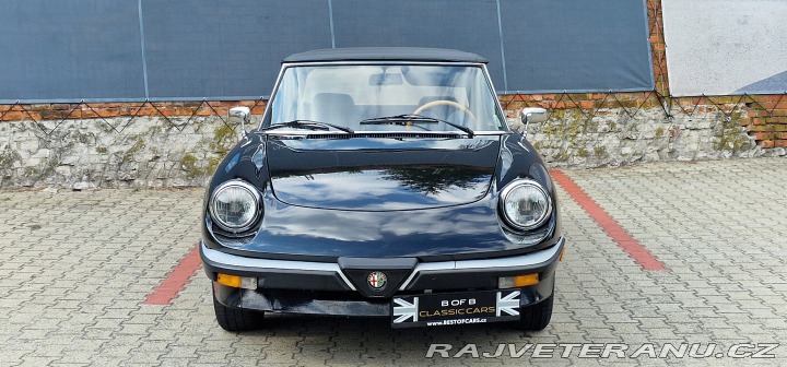 Alfa Romeo Spider 2000 Super 1985