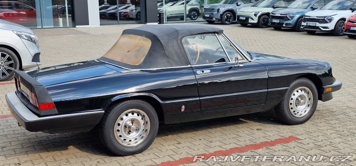 Alfa Romeo Spider 2000 Super 1985