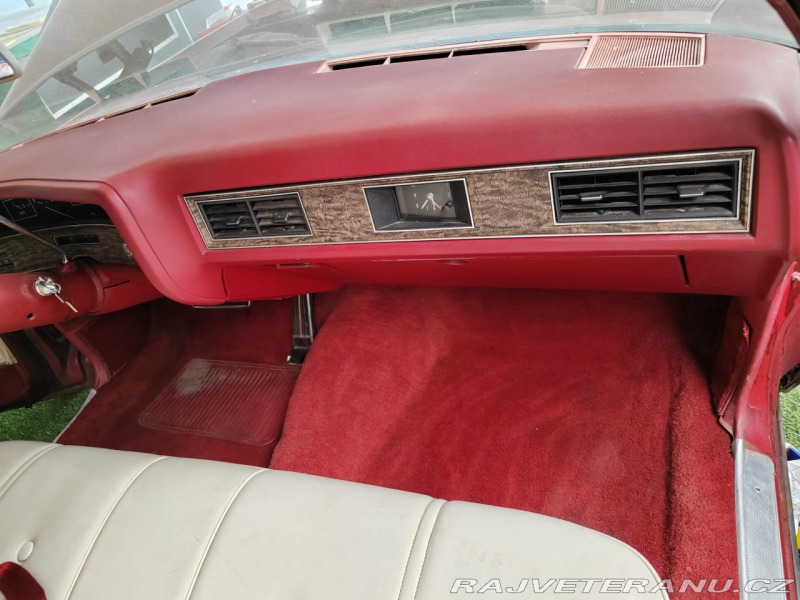 Cadillac Coupe de Ville 