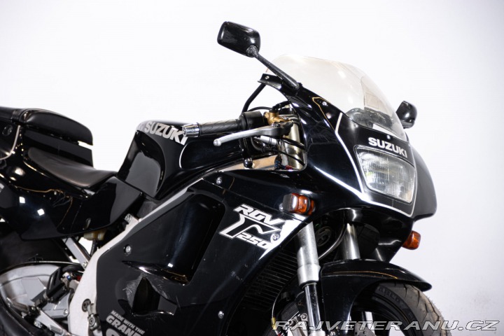 Suzuki RG RGV GAMMA 250 1990