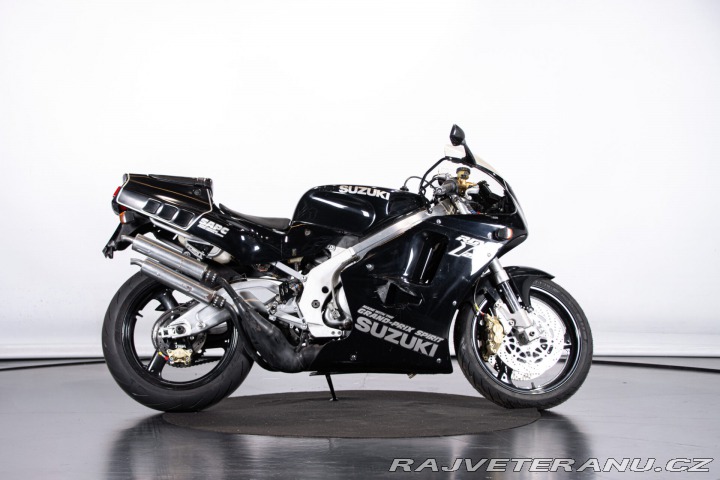 Suzuki RG RGV GAMMA 250 1990
