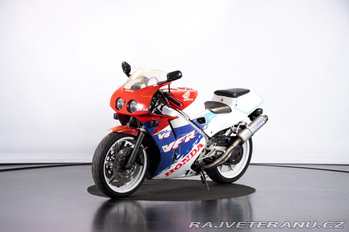 Honda VF VFR 400 R 1992