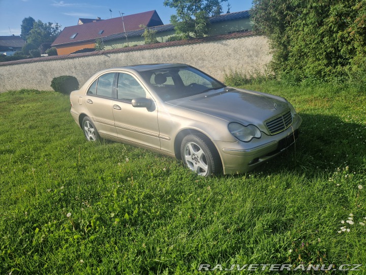 Mercedes-Benz C 180 (W203) 2000
