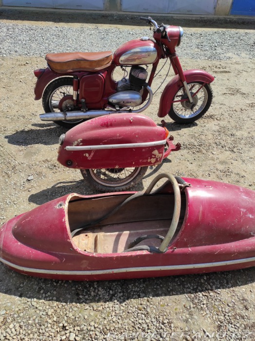Jawa 350 360+ side