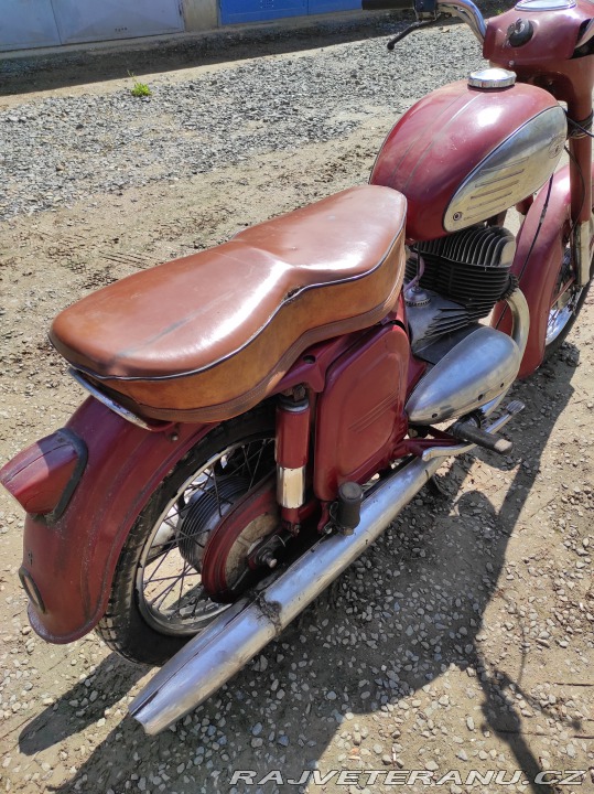 Jawa 350 360+ side 1971