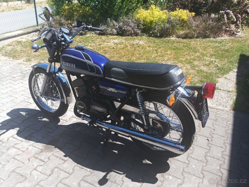 Yamaha RD 