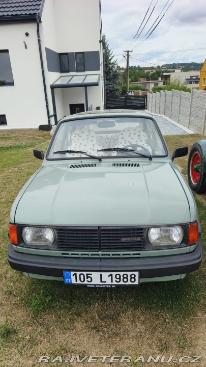 Škoda 105 105L 1988