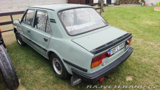 Škoda 105 105L 1988