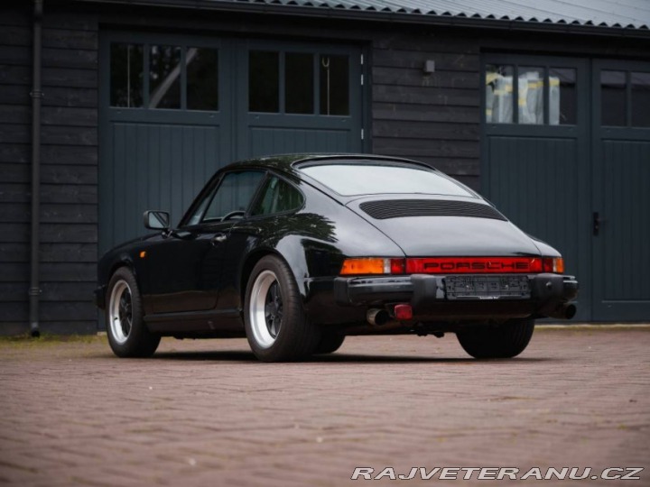 Porsche 911 3.2 Carrera 1986
