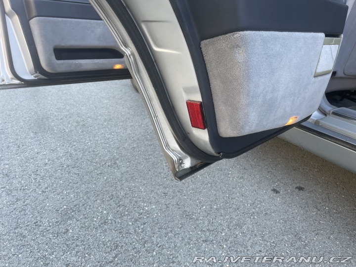 Mercedes-Benz S W140 1993