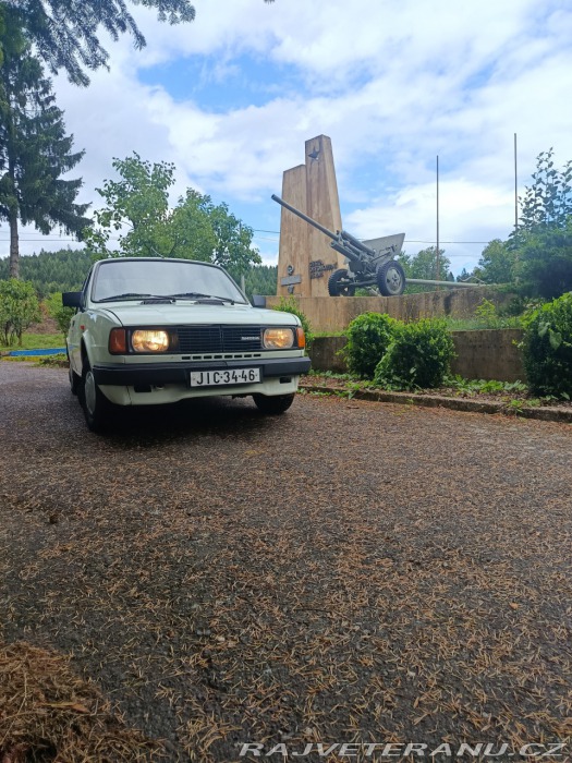Škoda 105 S
