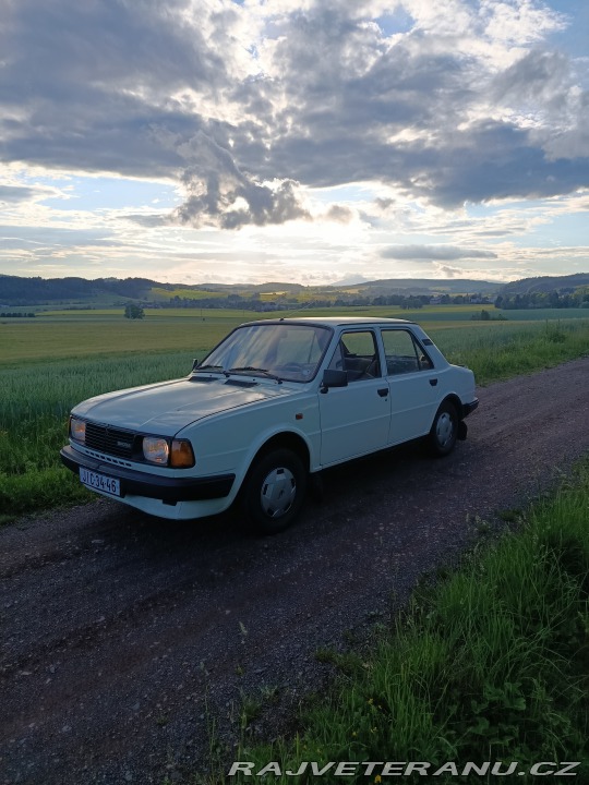 Škoda 105 S 1985