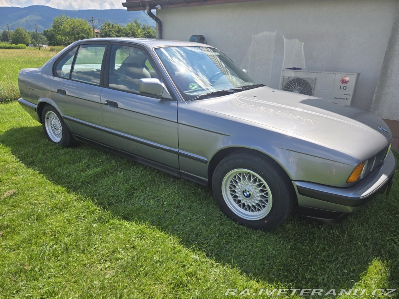 BMW 5 520i 110kW E34