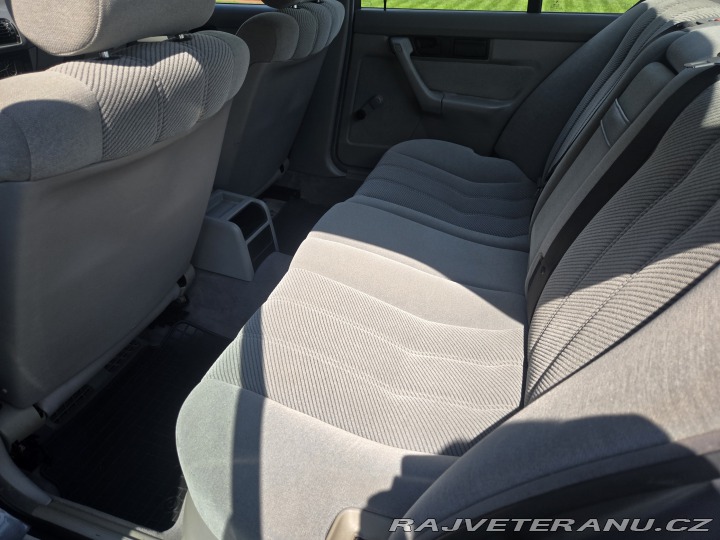 BMW 5 520i 110kW E34 1991