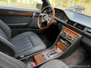 Mercedes-Benz 230 w124 1990