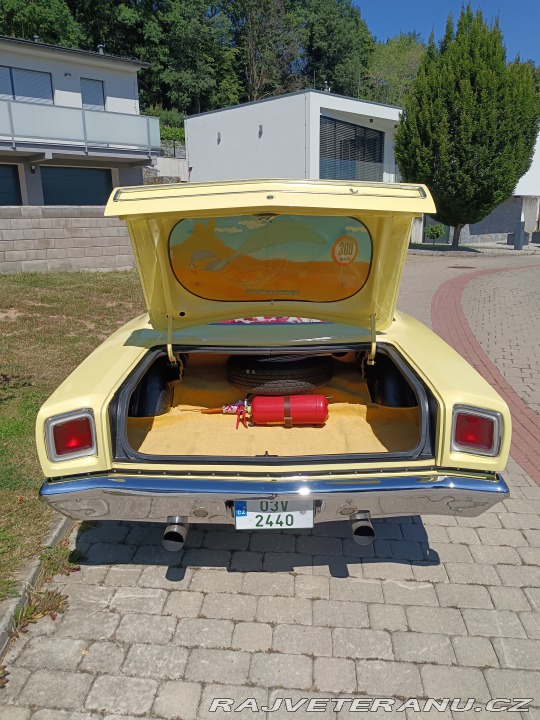 Plymouth Road Runner SIX PACK 440 1969