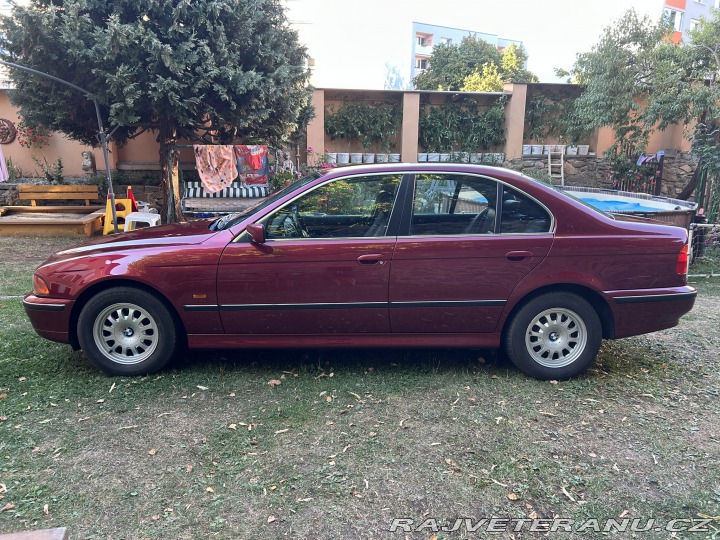 BMW 5 523i E39 nebourán 98000km 1997