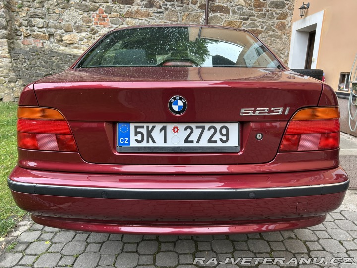BMW 5 523i E39 nebourán 98000km 1997