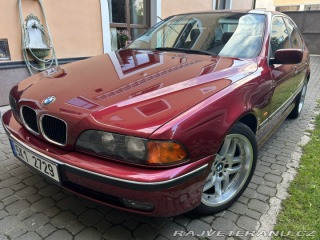 BMW 5 523i E39 nebourán 98000km 1997