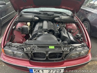 BMW 5 523i E39 nebourán 98000km 1997
