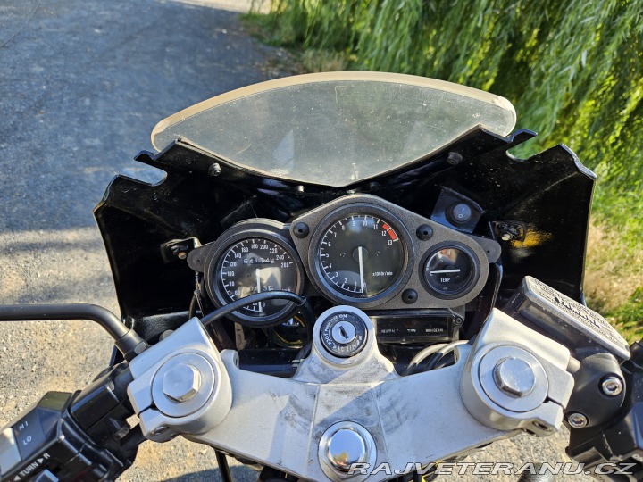 Yamaha FZ FZR 600 1990